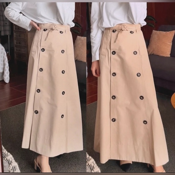 Zara Dresses & Skirts - 🔥🔥Zara Beige Button-Down Women's Skirt